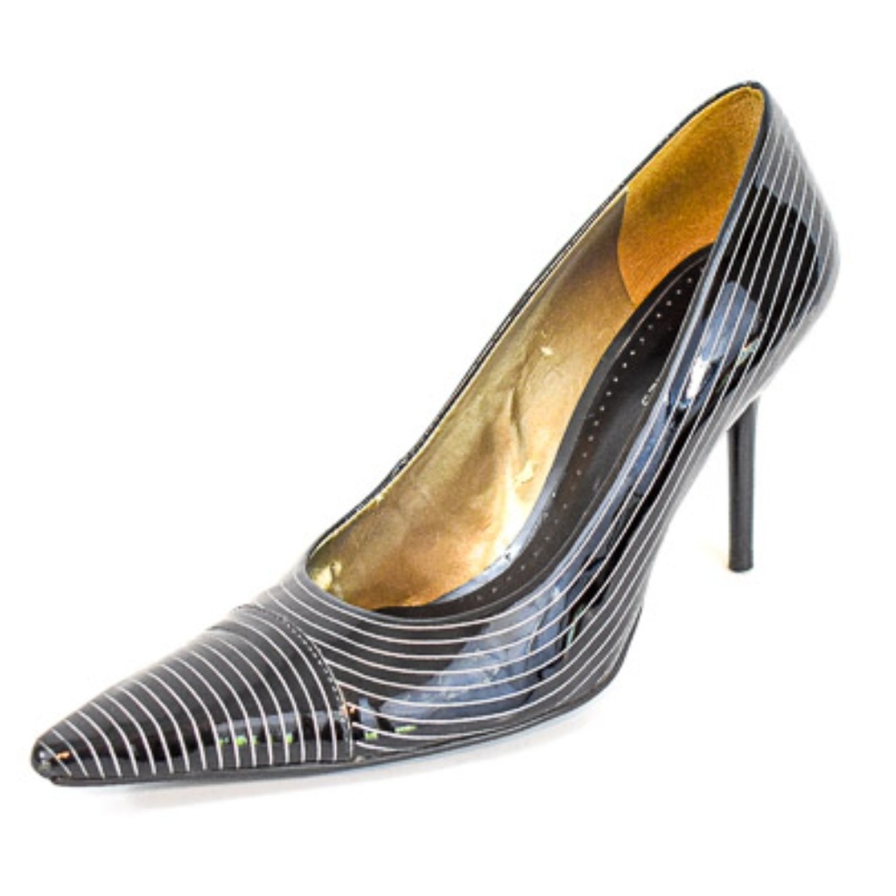 BCBGirls Patented Leather Pointed Toe Heels EUC